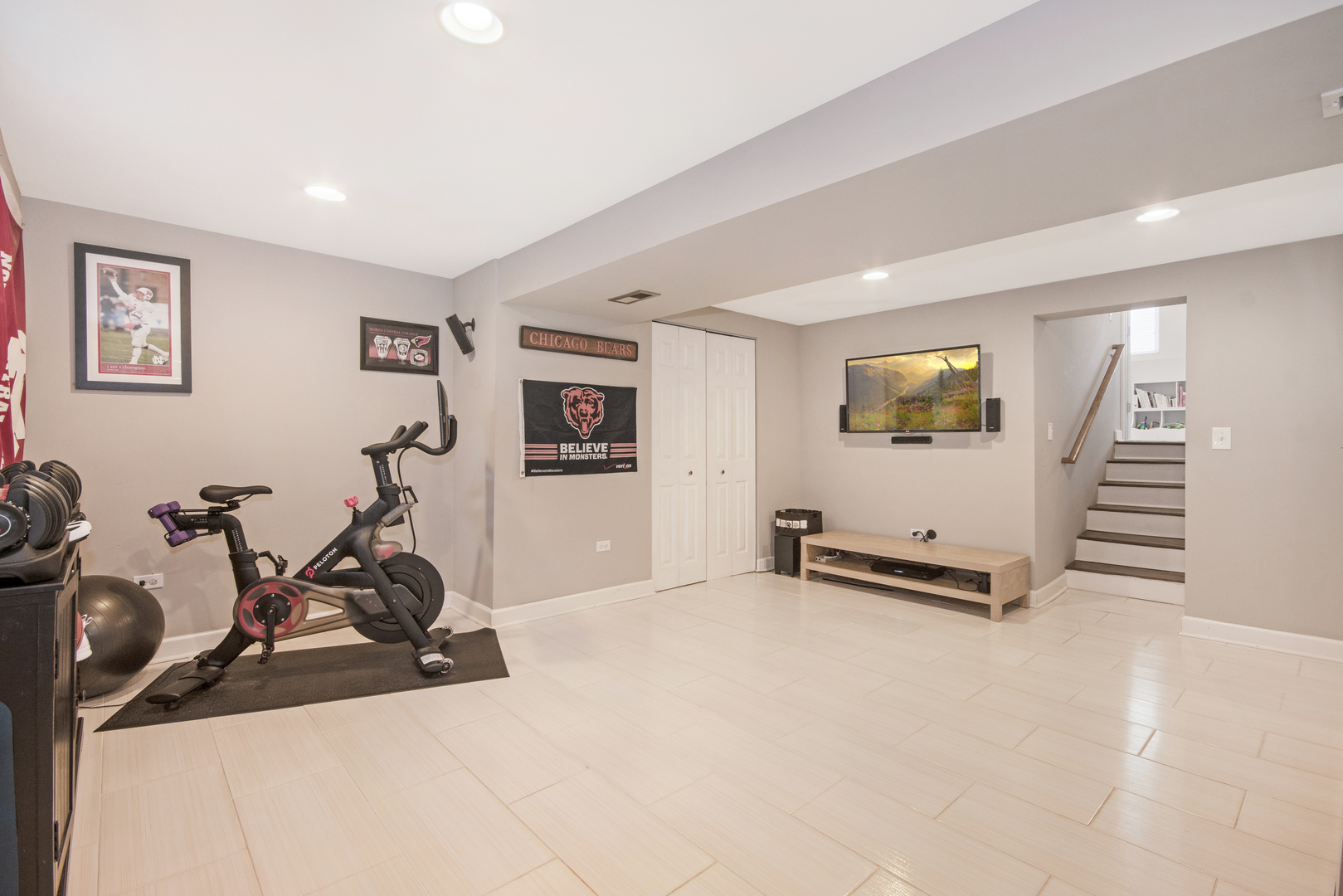 S060 Beverly Street Wheaton, IL 60187 - Photo 23 of 27