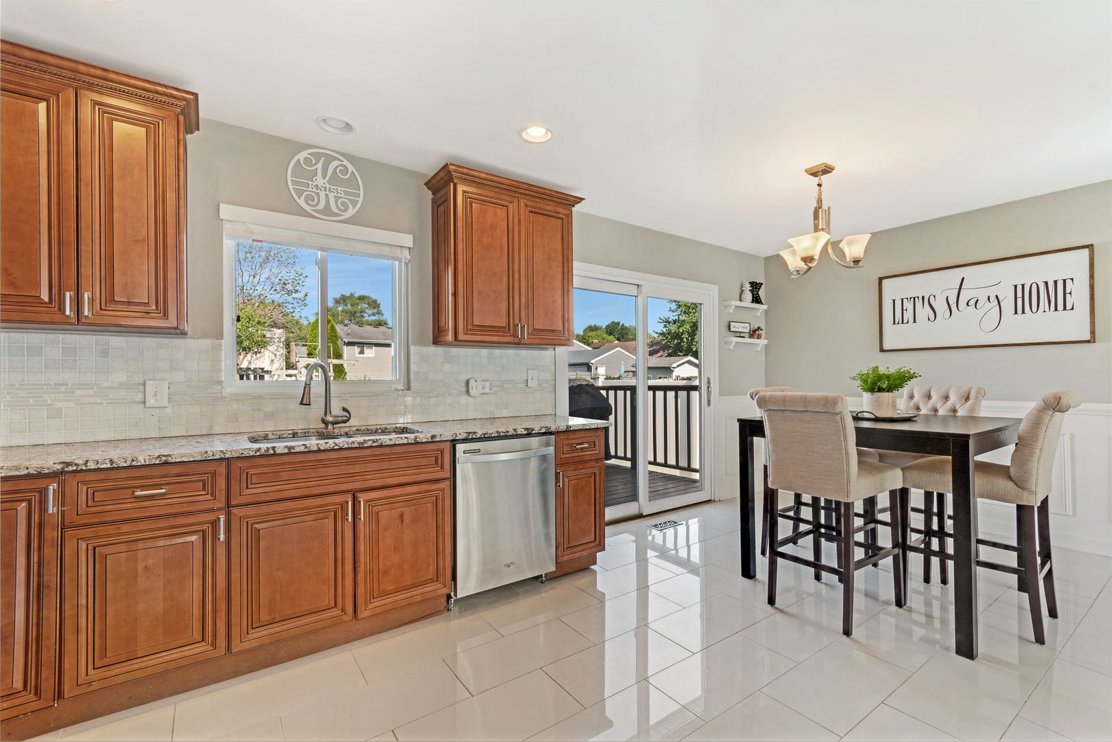 S060 Beverly Street Wheaton, IL 60187 - Photo 9 of 27