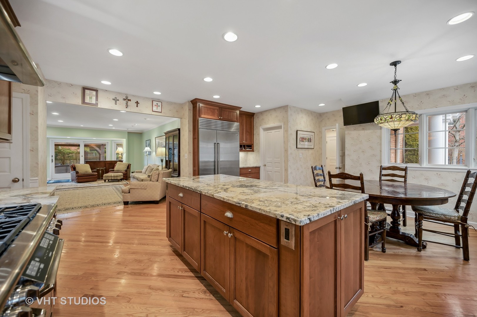 1129 Romona Road Wilmette, IL 60091 - Photo 17 of 45