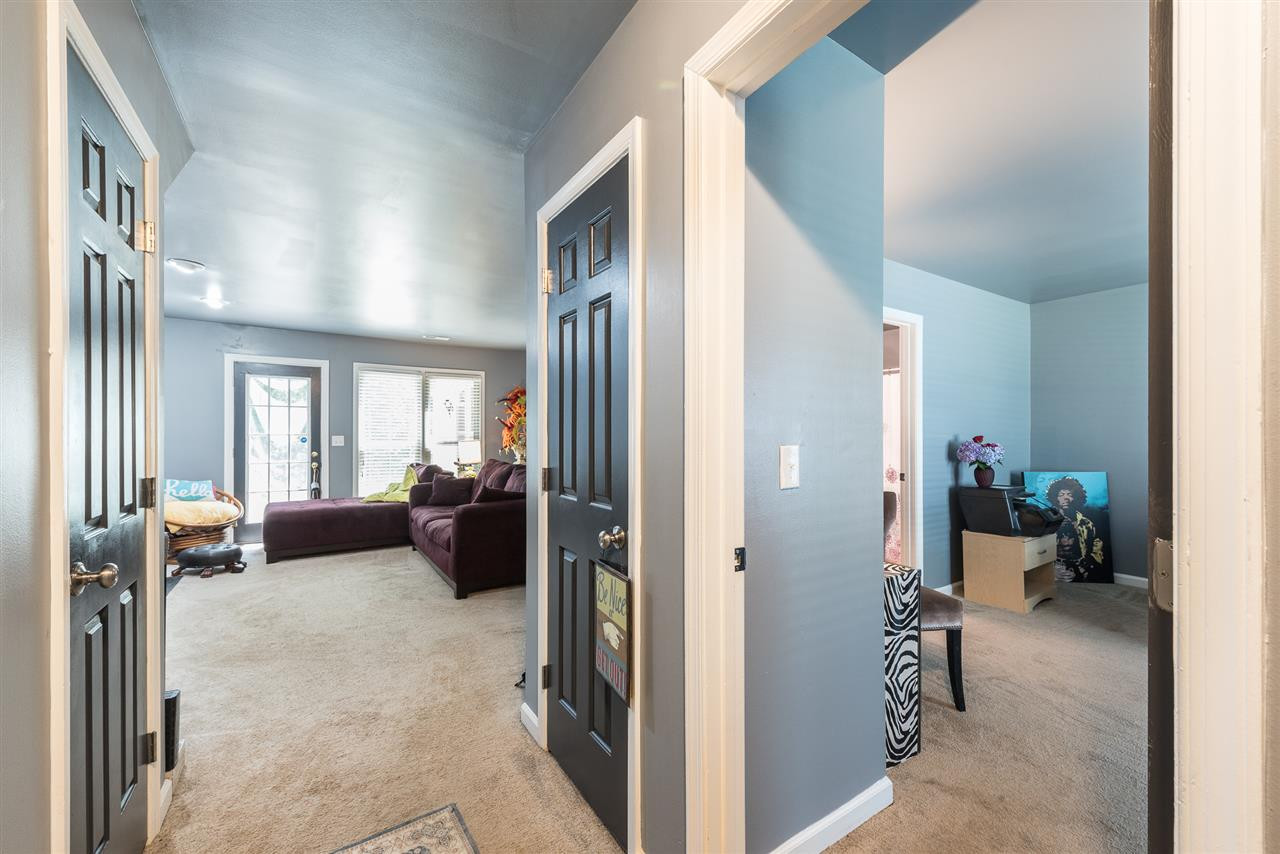6710 Tattershale Court Raleigh, NC 27613 - Photo 4 of 28 Photo 4