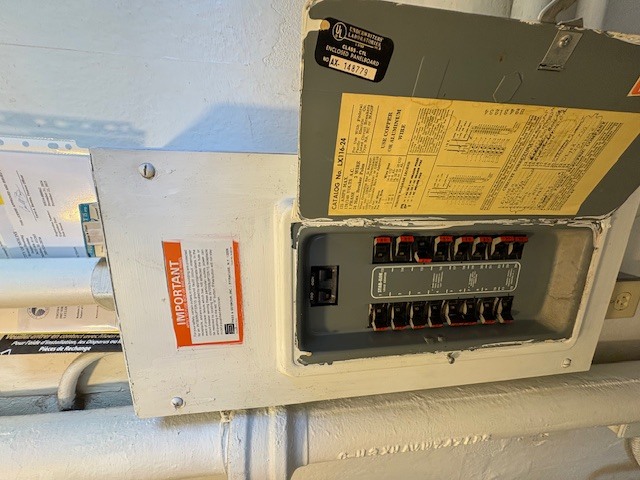 968 40th Street Moline, IL 61265 - Photo 19 of 19 a kitchen with stainless steel appliances granite countertop a stove and a refrigerator