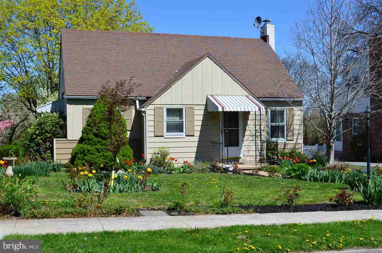 847 Rathton Road York, PA 17403 - Photo 2 of 32 Gallery Image 2