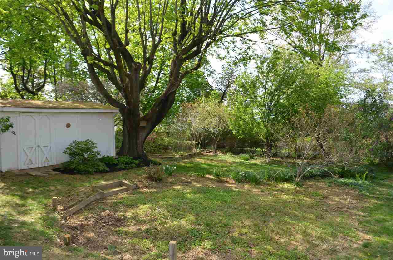 847 Rathton Road York, PA 17403 - Photo 26 of 32 Gallery Image 26