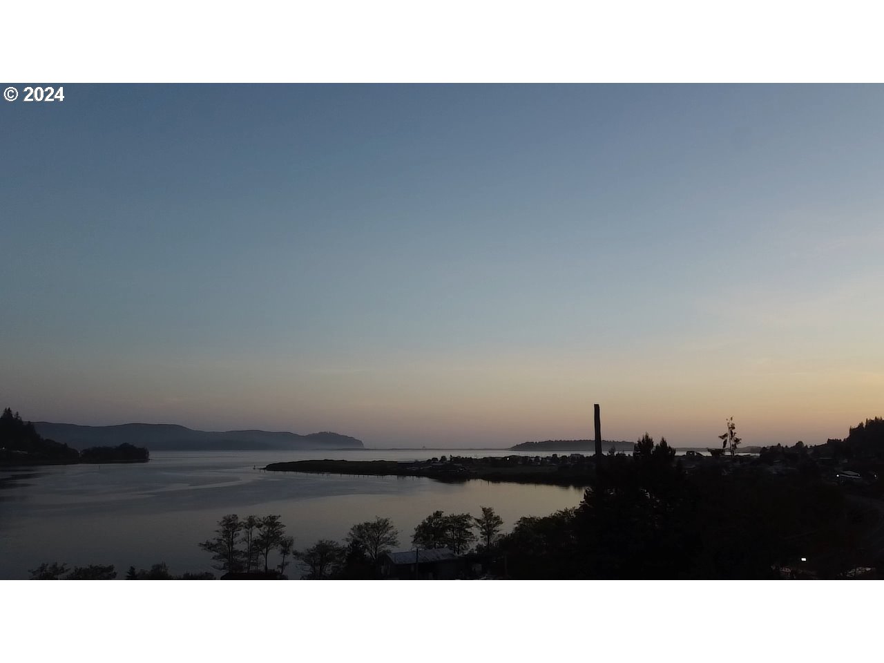 501 Garibaldi Avenue, Unit 5 Garibaldi, OR 97118 - Photo 14 of 17 a view of a city