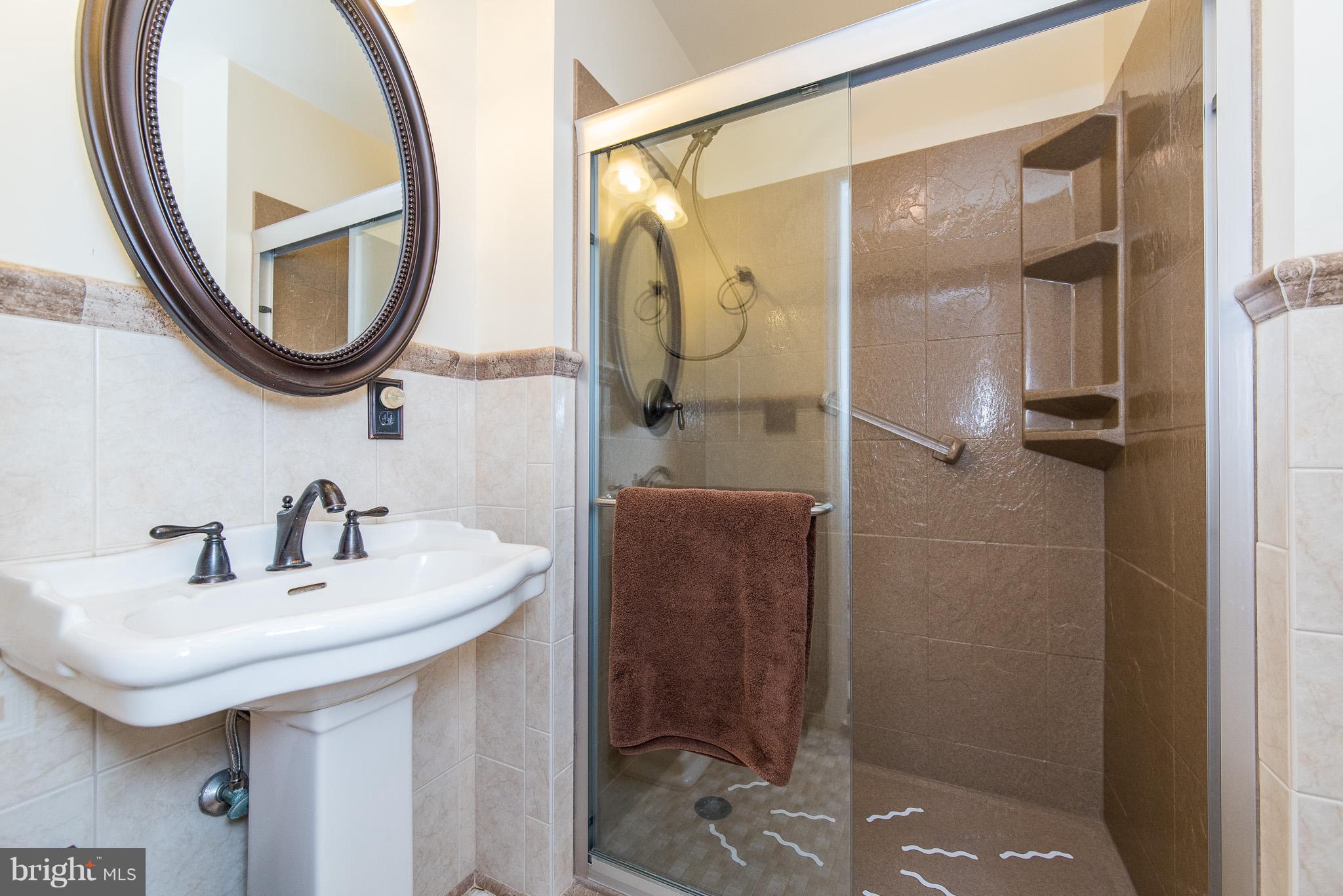 6712 Lewis Road Baldwin, MD 21013 - Photo 25 of 30 In-Law Suite