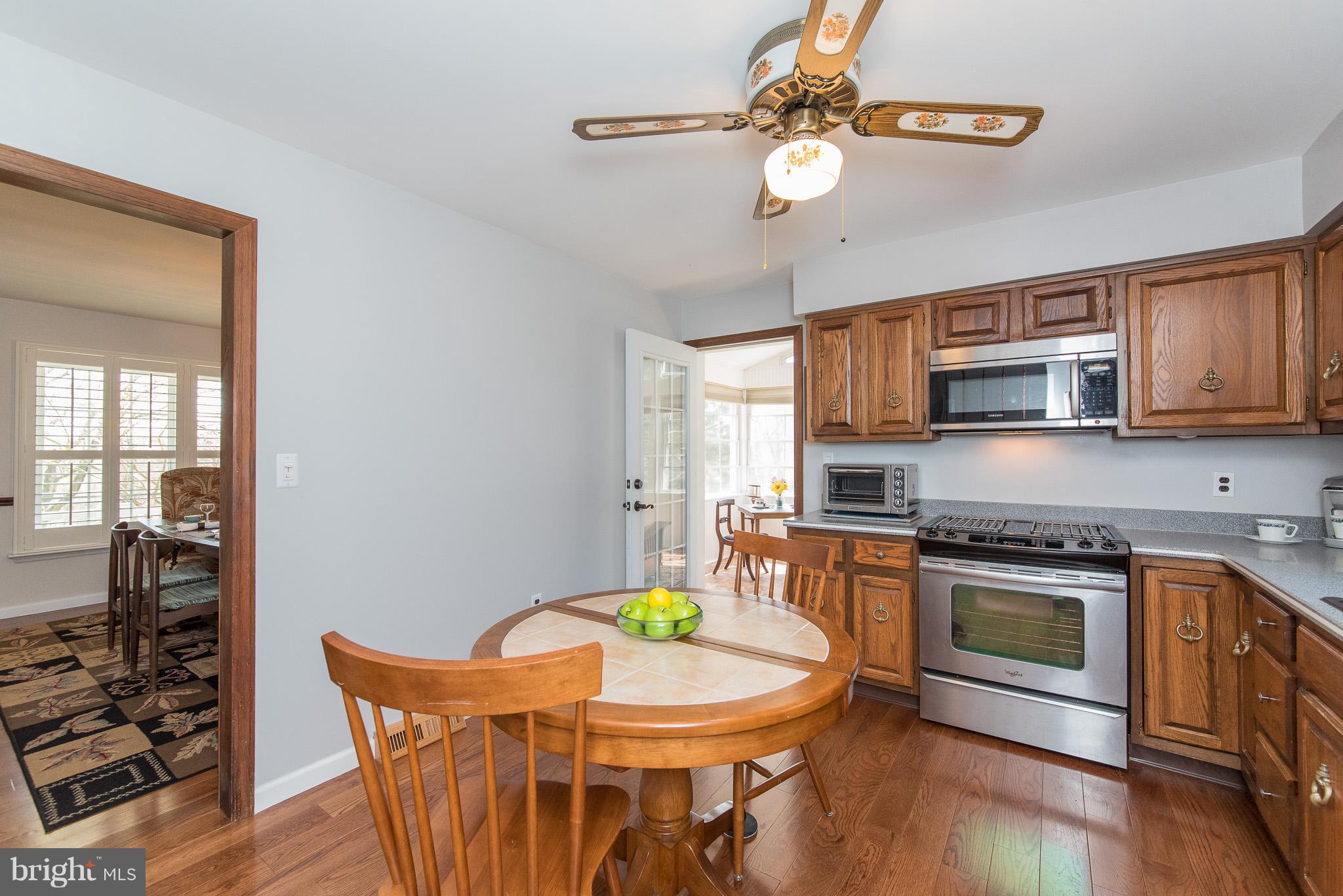 6712 Lewis Road Baldwin, MD 21013 - Photo 6 of 30 Kitchen