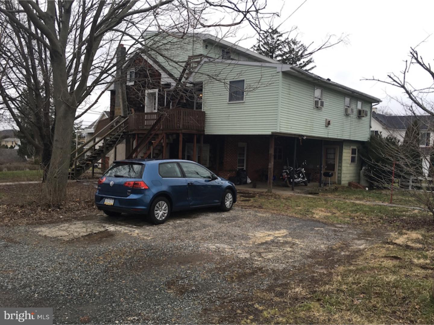 211 Niantic Road Barto, PA 19504 - Photo 2 of 23 Gallery Image 2