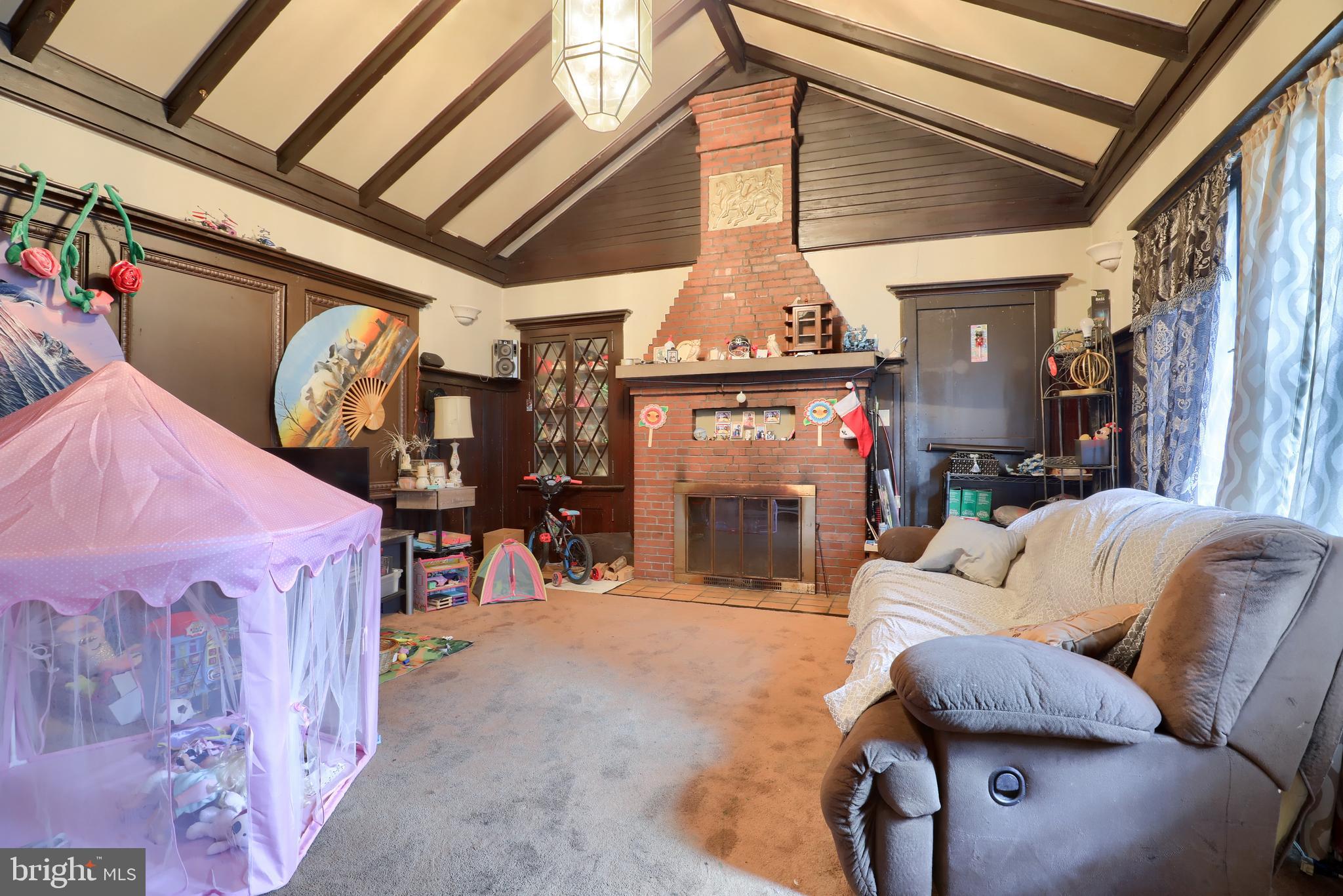 1139 Mount Laurel Road Temple, PA 19560 - Photo 46 of 61 Unit C Living Room