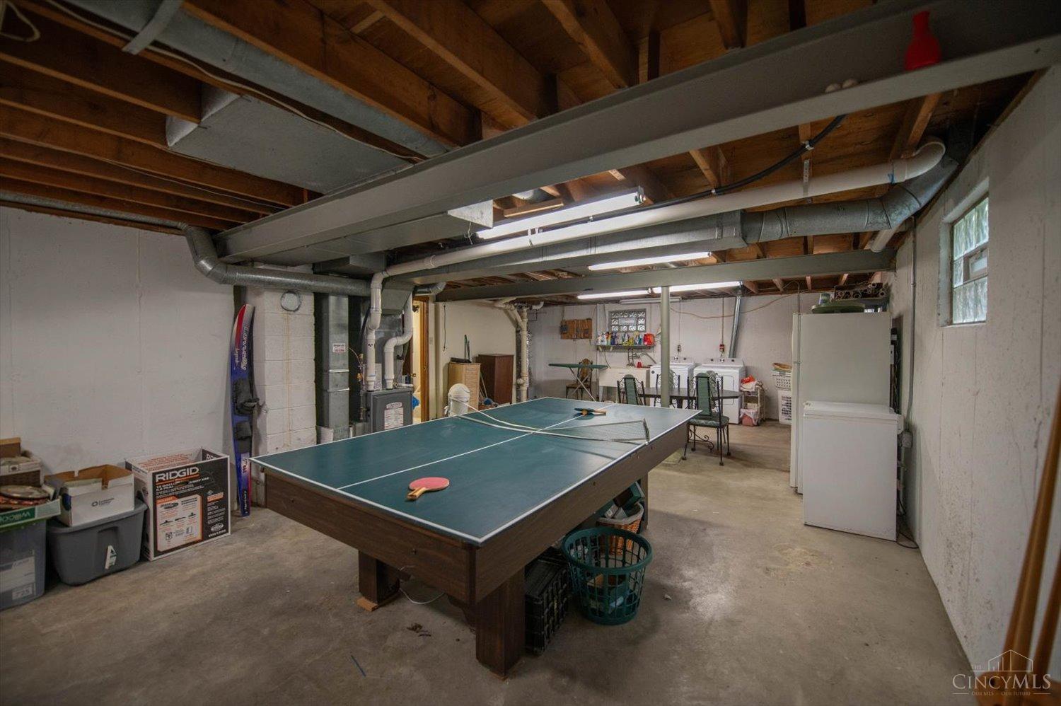 8692 Wuest Road Cincinnati, OH 45251 - Photo 35 of 50 Gallery Image 35