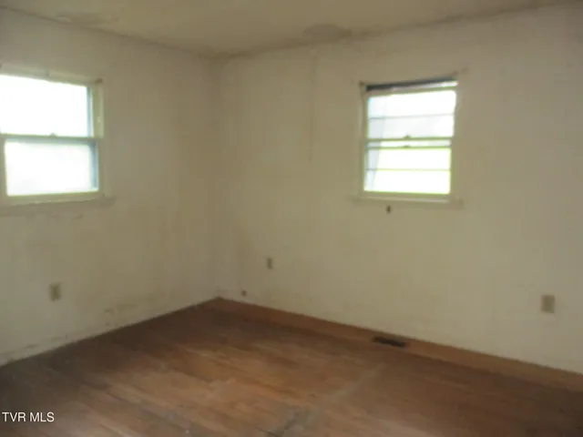 $64,900 | 371 Jonesboro Drive, Bluff City, TN 37618