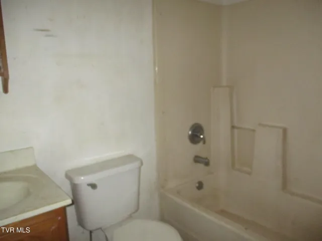 $64,900 | 371 Jonesboro Drive, Bluff City, TN 37618