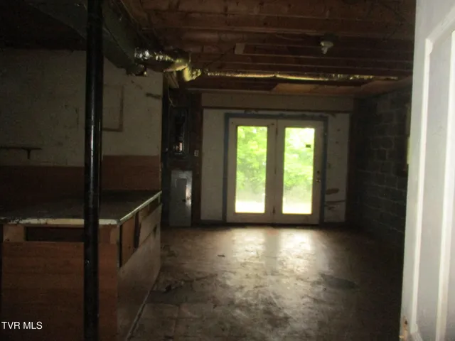 $64,900 | 371 Jonesboro Drive, Bluff City, TN 37618