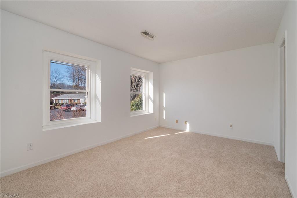 4918 Tower Road, Unit D Greensboro, NC 27410 - Photo 17 of 29 Gallery Image 17