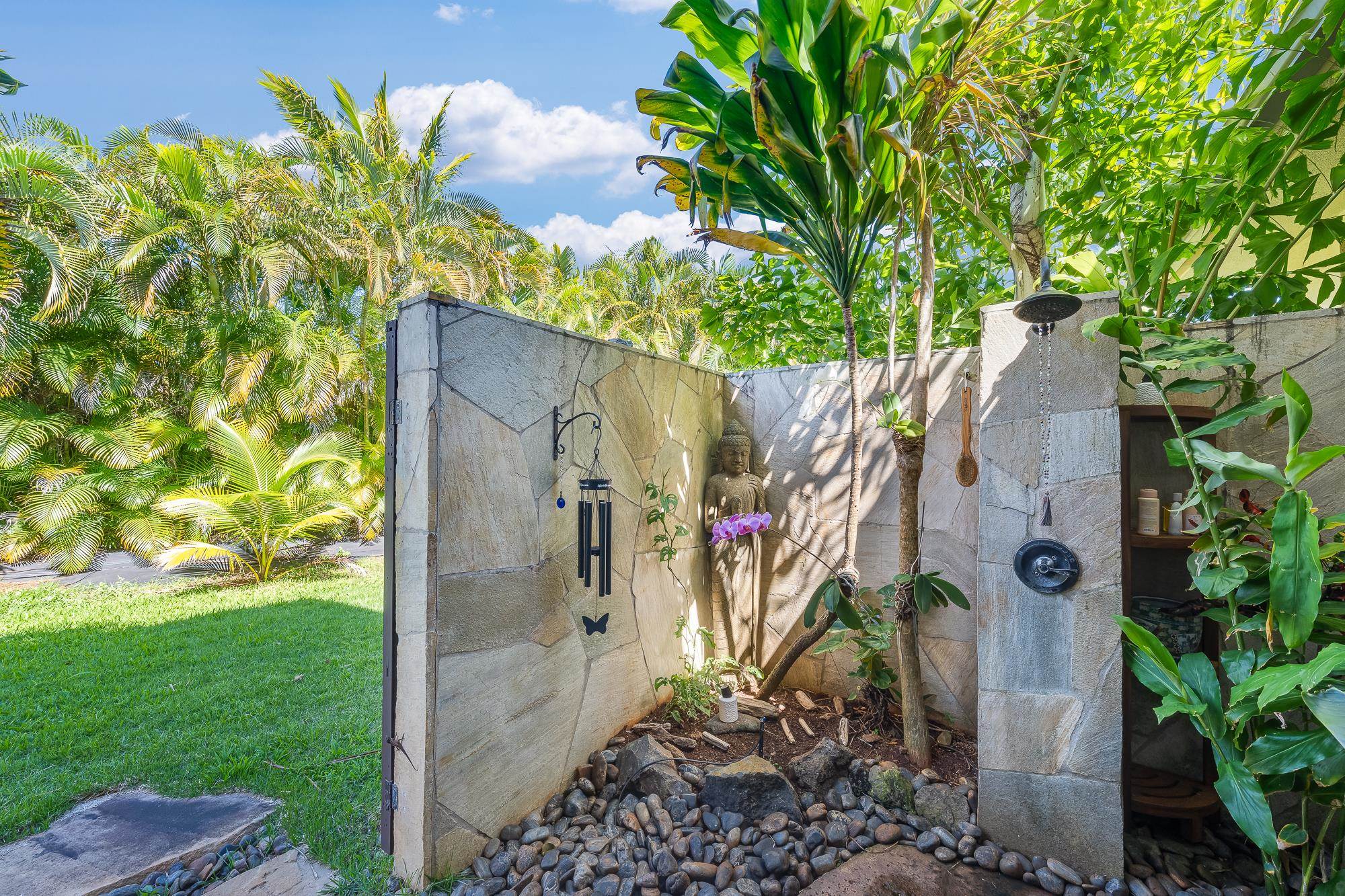 166 Apuwai Street Haiku, HI 96708 - Photo 18 of 50 outdoor shower