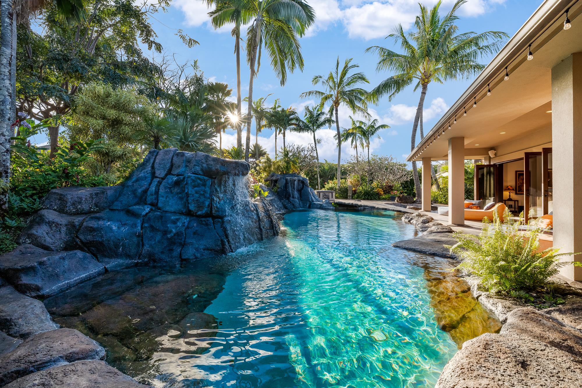 166 Apuwai Street Haiku, HI 96708 - Photo 2 of 50