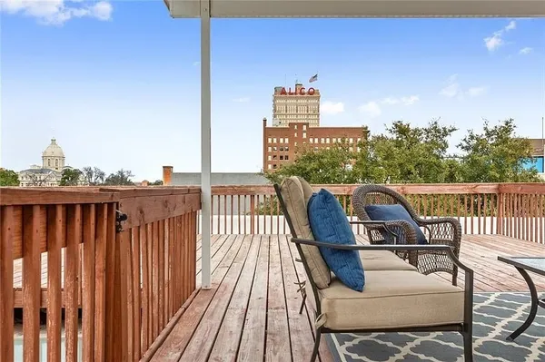 $399,900 | 721 Austin Avenue, Waco, TX 76701