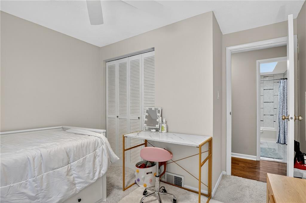 134 North Jamestown Road Coraopolis, PA 15108 - Photo 23 of 41 Gallery Image 23