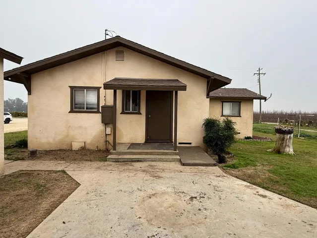 $1,121,640 | 376 East Klepper Avenue, Caruthers, CA 93609