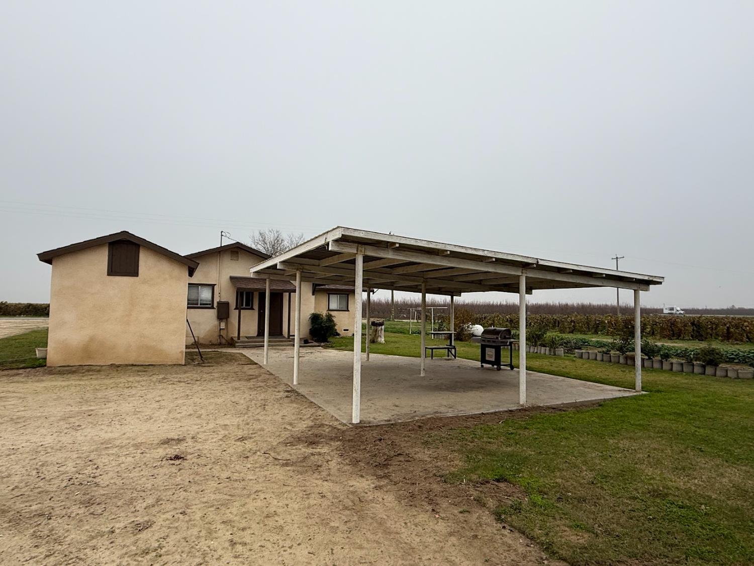 376 East Klepper Avenue Caruthers, CA 93609 - Photo 9 of 11