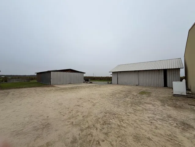 $1,121,640 | 376 East Klepper Avenue, Caruthers, CA 93609