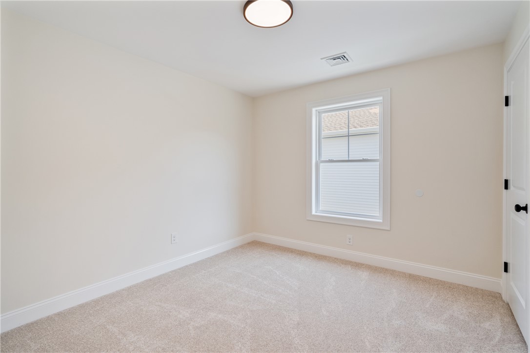 345 Point Avenue Warwick, RI 02889 - Photo 22 of 36