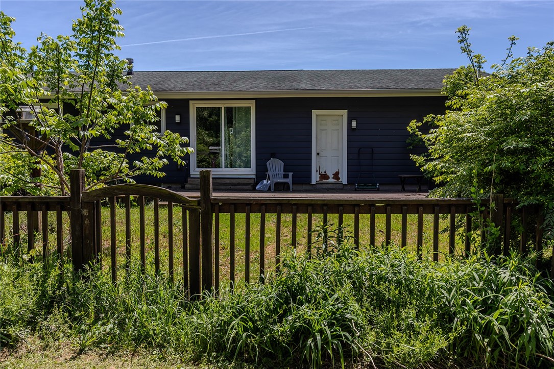 258 Huffer Road Parma, NY 14468 - Photo 10 of 40