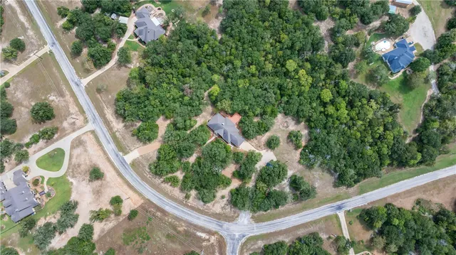 $599,000 | 5924 Wild Horse Run, College Station, TX 77845