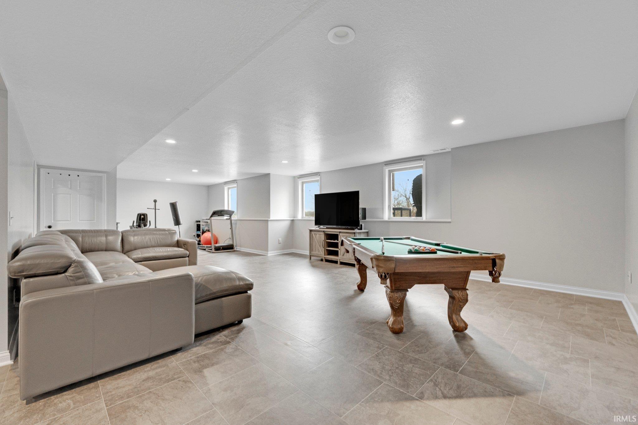 6060 Maples Road Fort Wayne, IN 46816 - Photo 20 of 27