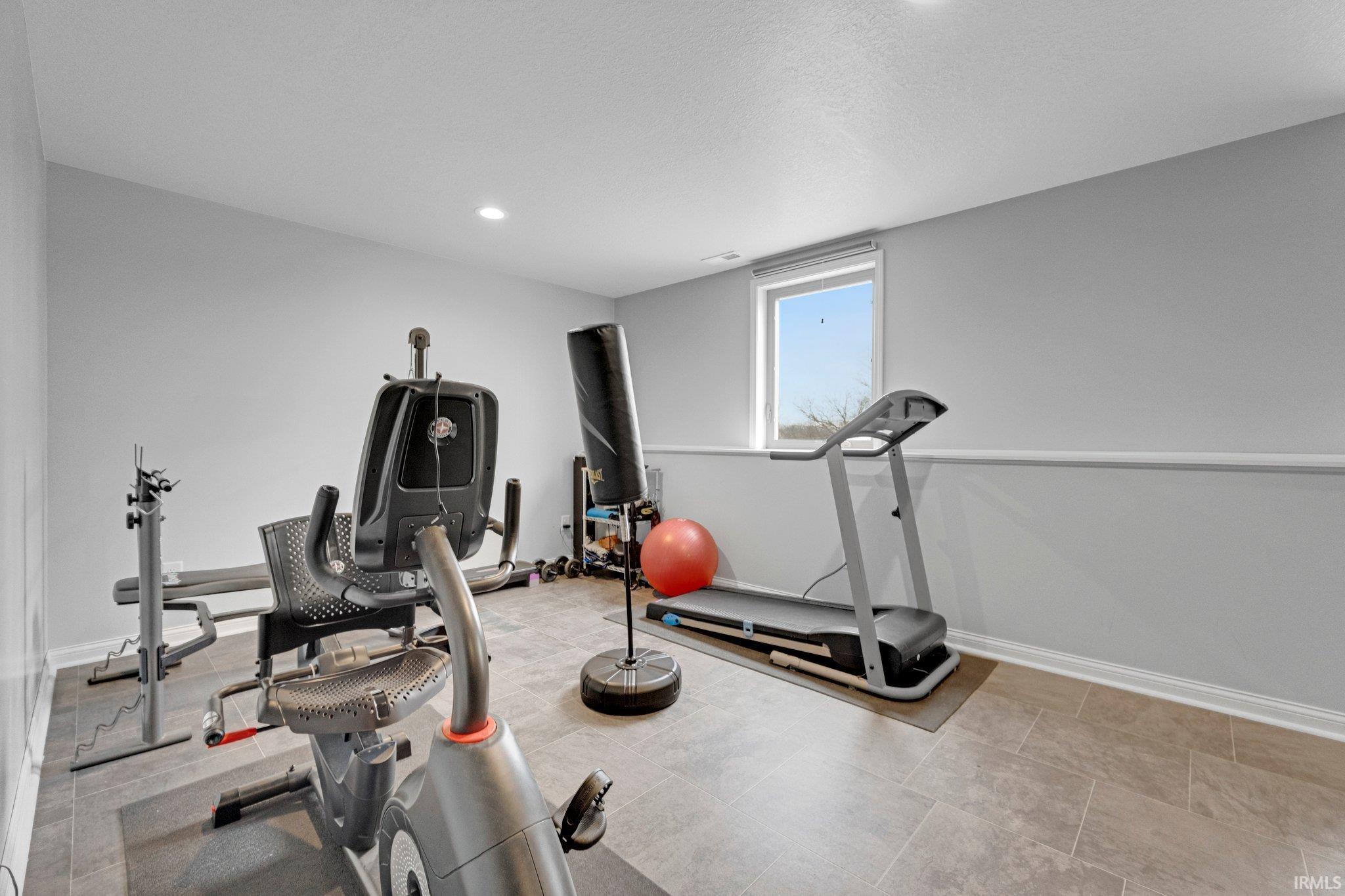 6060 Maples Road Fort Wayne, IN 46816 - Photo 23 of 27