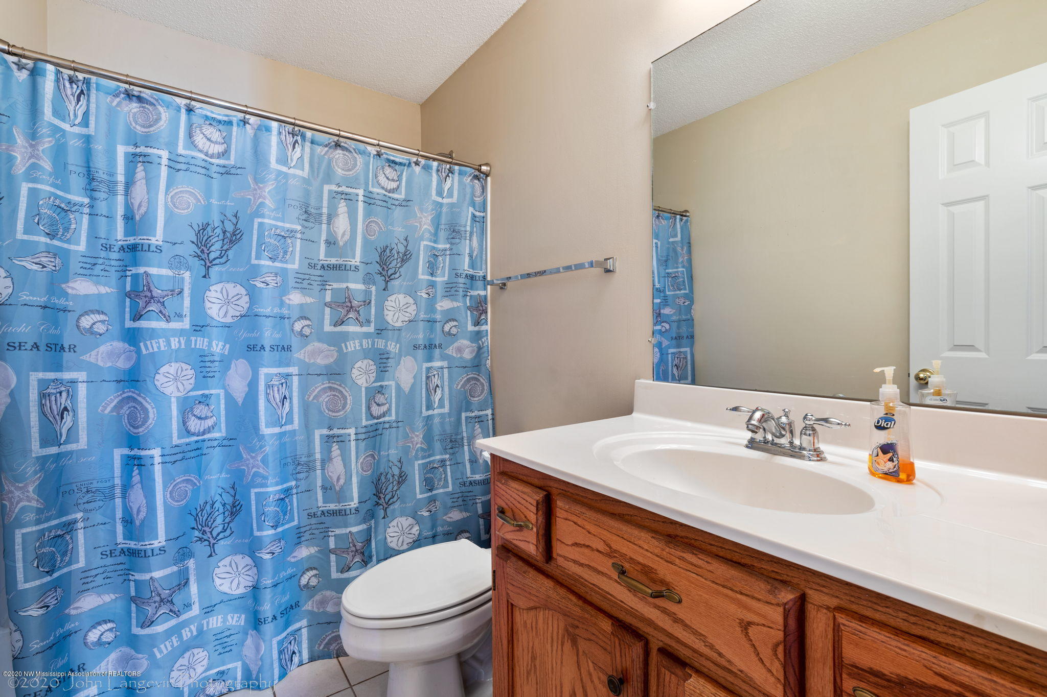 3020 Country Club Road Senatobia, MS 38668 - Photo 19 of 20 3020 Country Club Rd-Interior-14