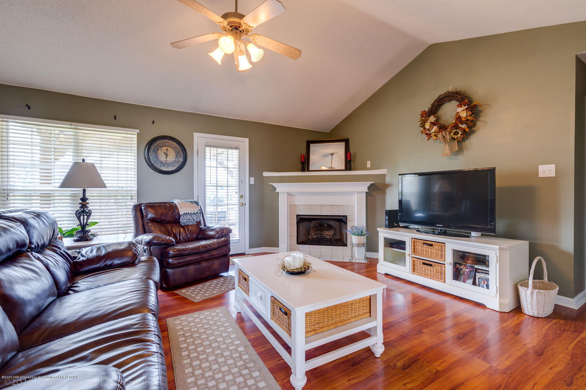 3020 Country Club Road Senatobia, MS 38668 - Photo 10 of 20 3020 Country Club Rd-Interior-5