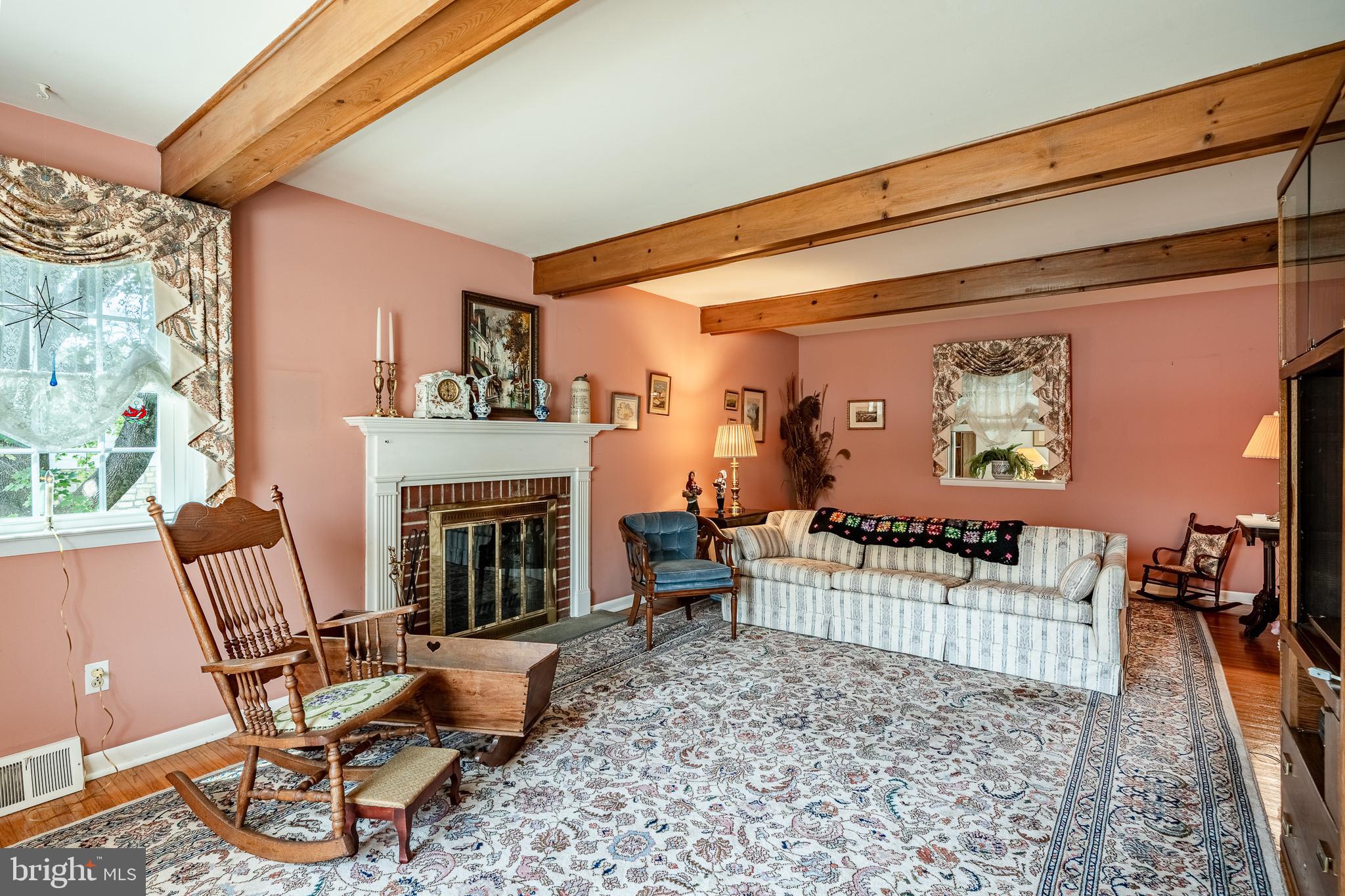 2023 Hemlock Road Eagleville, PA 19403 - Photo 15 of 56 Huge formal livingroom