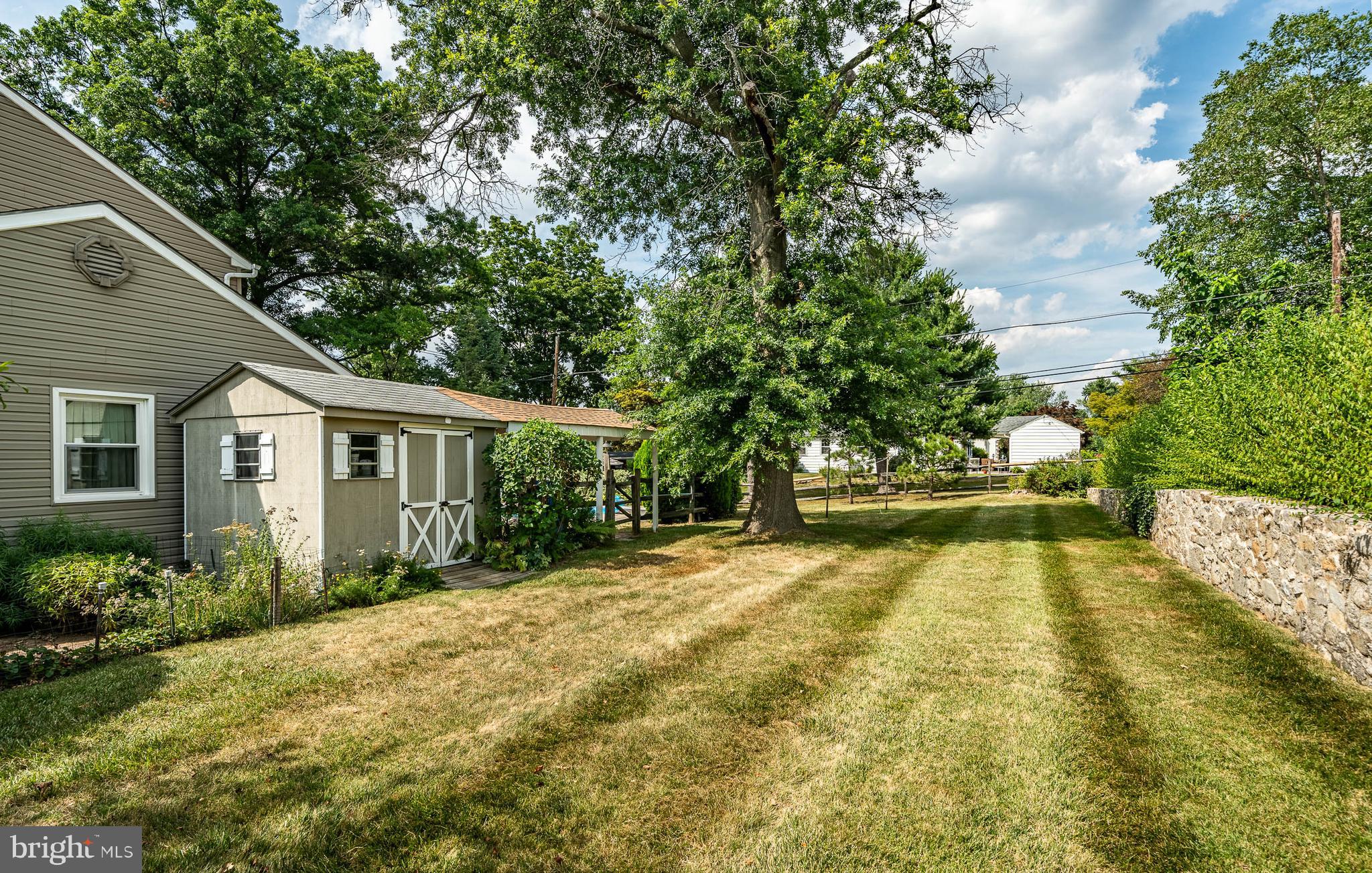 2023 Hemlock Road Eagleville, PA 19403 - Photo 50 of 56 Your own Shed too!