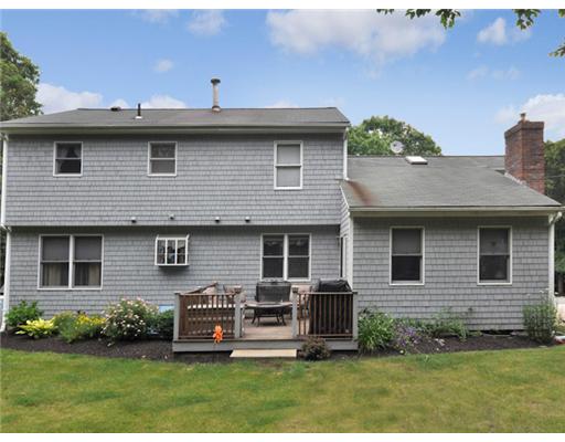 19 Tripps Corner Road Exeter, RI 02822 - Photo 12 of 20 Exterior Back.