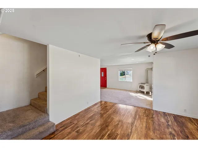 a view of empty room