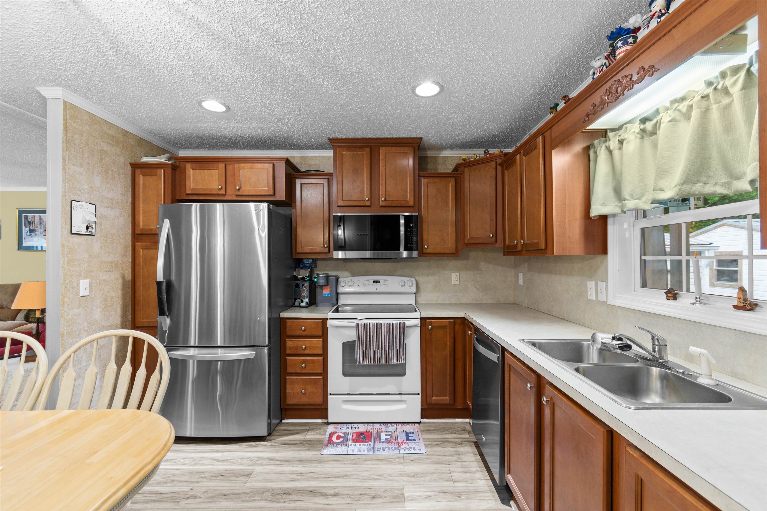 978 Jamestown Road Conway, SC 29526 - Photo 7 of 52