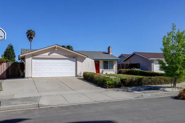 $1,595,000 | 2015 Autumntree Court, San Jose, CA 95131