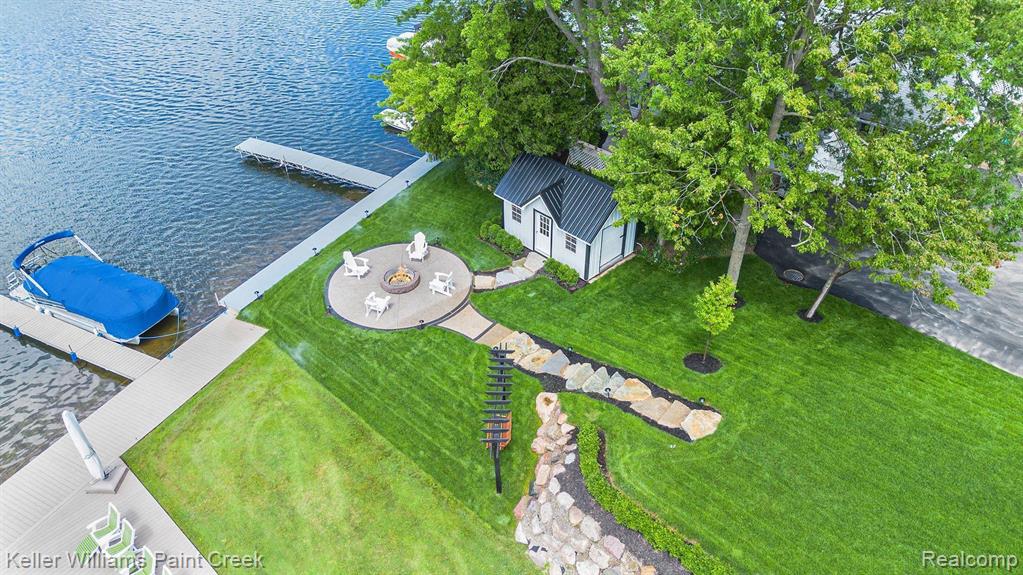 2645 Devonshire Road Leonard, MI 48367 - Photo 35 of 43