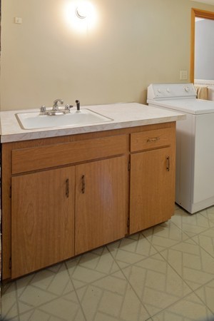 26 Hemenway Road Swampscott, MA 01907 - Photo 17 of 26 Gallery Image 17