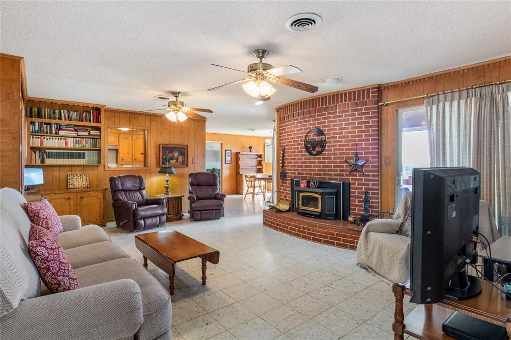 1111 Hillcrest Street Coleman, TX 76834 - Photo 12 of 40