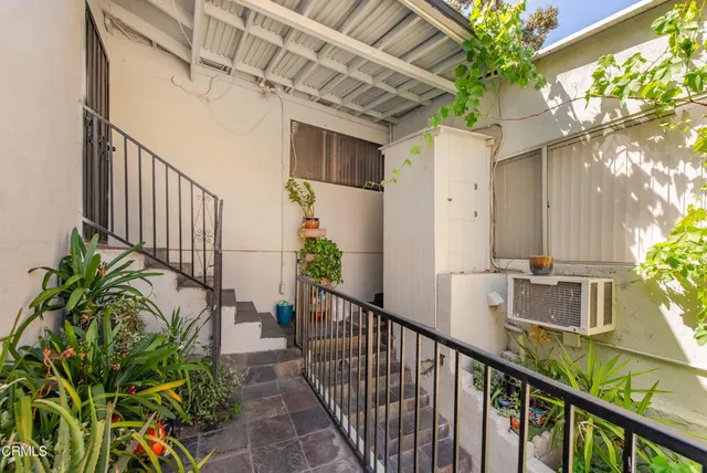 a view of walk in closet