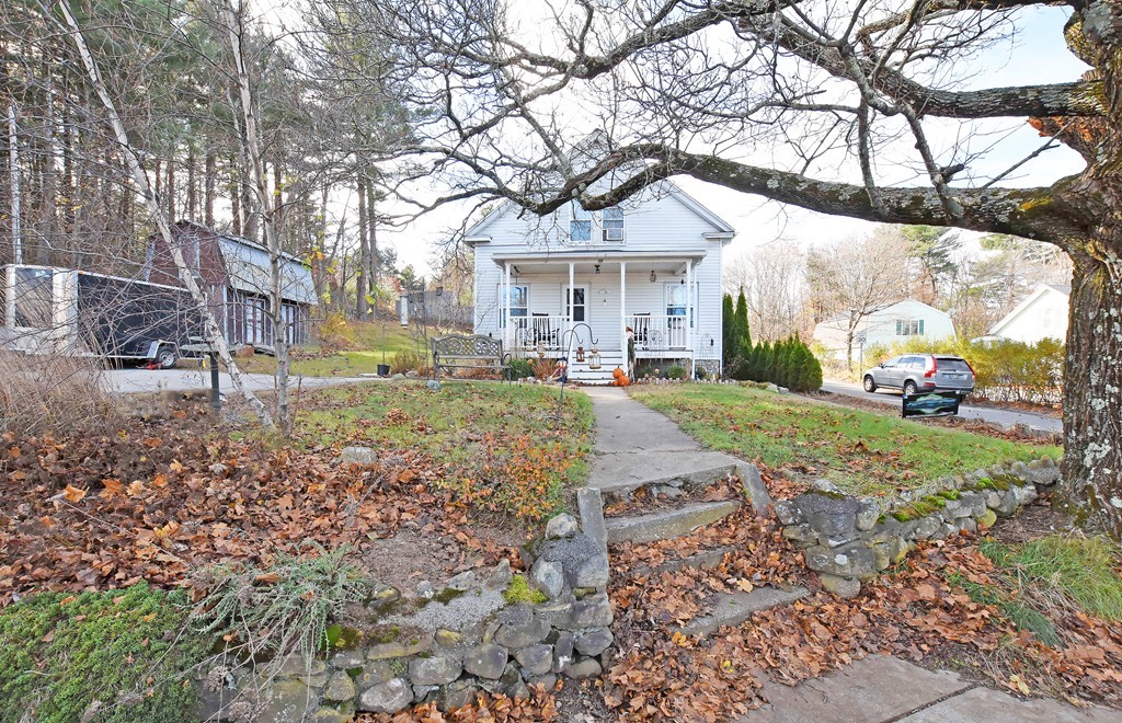 16 Rivulet Street Uxbridge, MA 01569 - Photo 1 of 29 Gallery Image 1