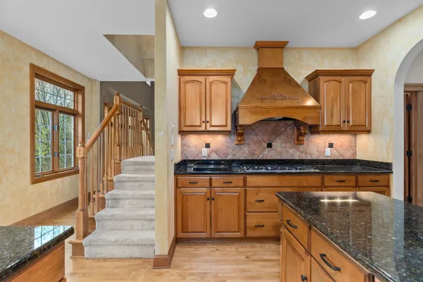 $1,389,000 | 6709 North Gullwing Court, Appleton, WI 54913