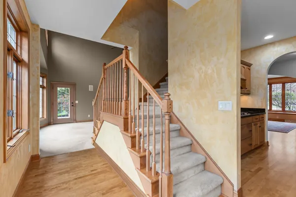 $1,389,000 | 6709 North Gullwing Court, Appleton, WI 54913