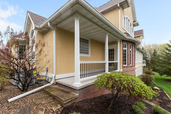 $1,389,000 | 6709 North Gullwing Court, Appleton, WI 54913