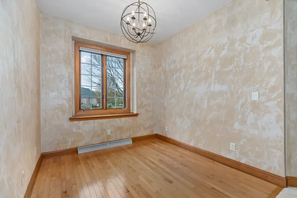 $1,389,000 | 6709 North Gullwing Court, Appleton, WI 54913