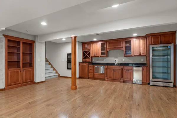 $1,389,000 | 6709 North Gullwing Court, Appleton, WI 54913