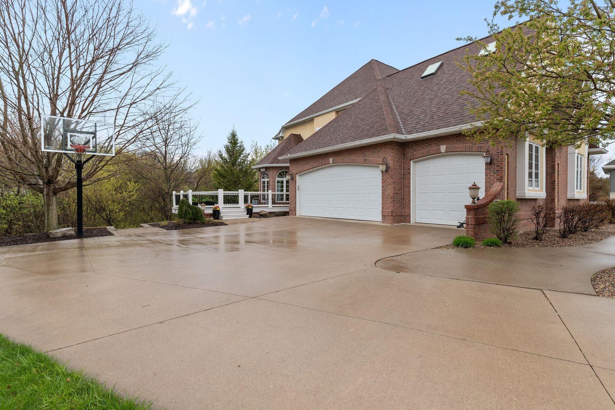 6709 North Gullwing Court Appleton, WI 54913 - Photo 8 of 90