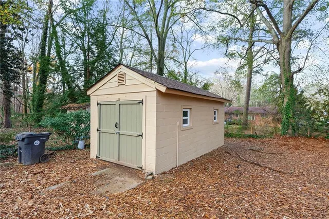 $299,000 | 2533 Plantation Drive, East Point, GA 30344