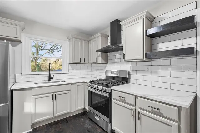 $299,000 | 2533 Plantation Drive, East Point, GA 30344